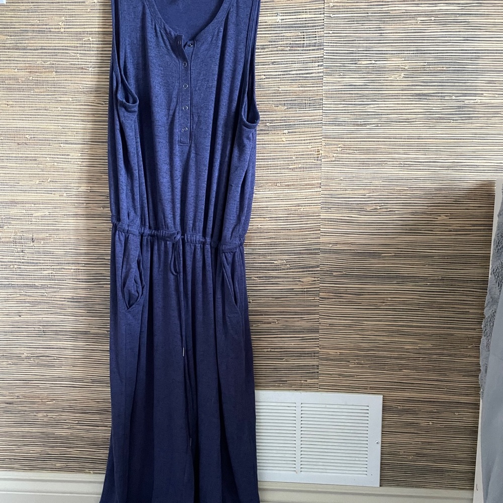 Navy Sleeveless Jumpsuit